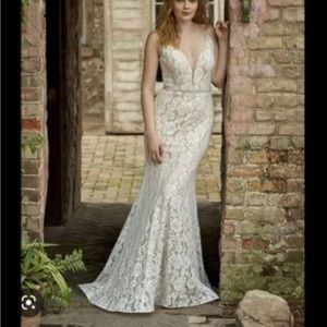 Vow’d wedding dress!